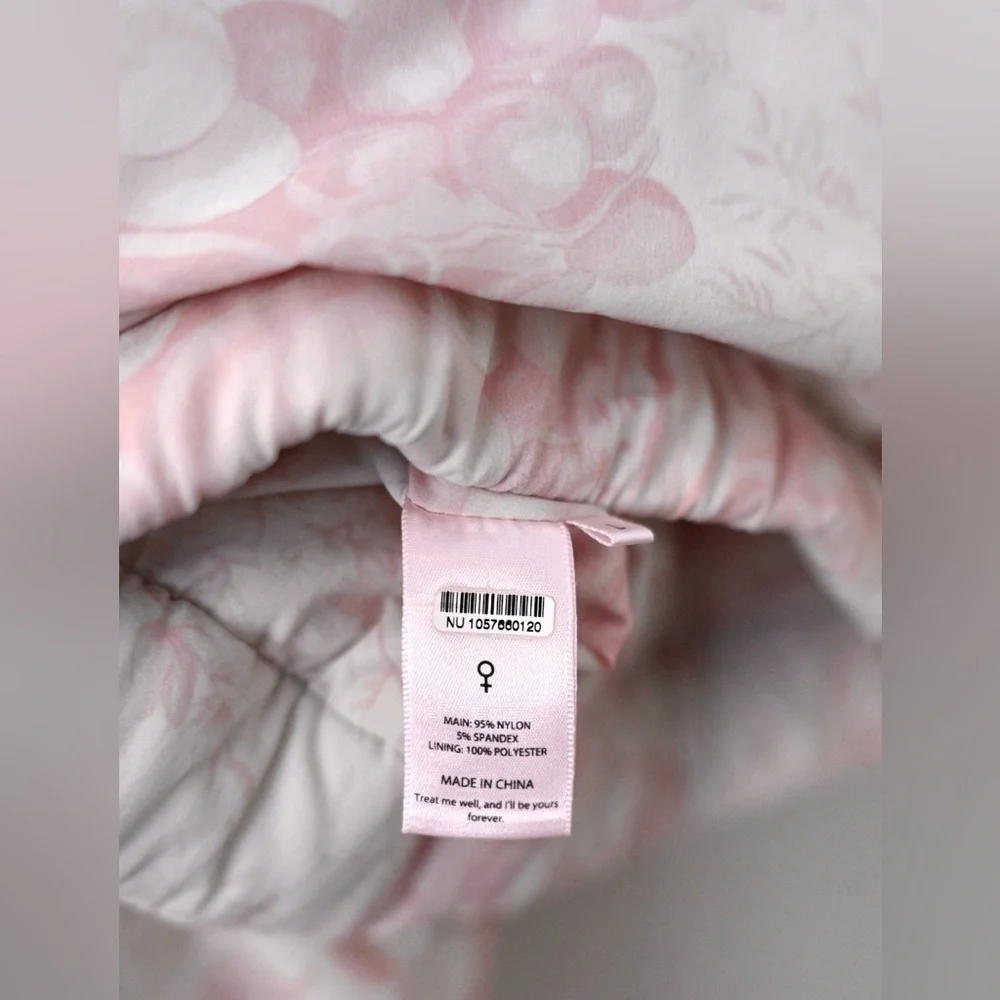 Selkie The Castle Pink Floral Marshmallow Puffer Womens Large Jacket- coquette - Picture 15 of 16